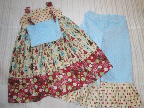 Burgundy Christmas Dress/Pants Set (size 4T) - Image 2