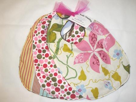 Jungle Flowers Bib Set