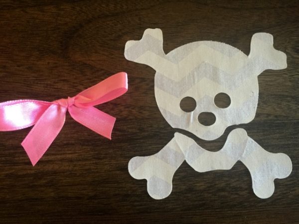 Skull and Crossbones Applique - Image 3