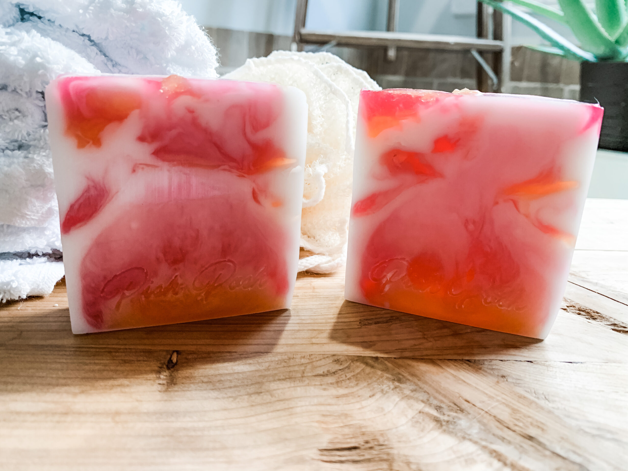 Spiced Cranberry Handmade Soap - MP Soap - Goats Milk - Image 2